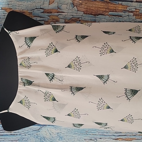 NY&CO cami and scallop shorts 2 piece outfit large - Picture 3 of 14